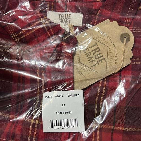 NWT 🥾🌲 TRUE CRAFT 100% COTTON RED/BLACK PLAID BUTTON DOWN SHIRT TOP Women Jr M - Picture 6 of 8